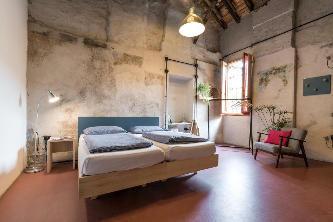 Un Posto A Milano - Guesthouse All'Interno Di Una Cascina Del 700 Exterior photo